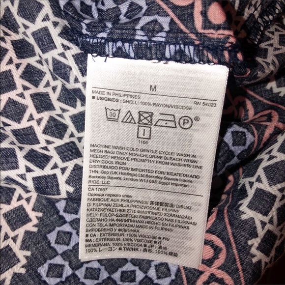 BANANA REPUBLIC Tribal Geo Tasseled Tank Pattern Medium Boho - Picture 5 of 5